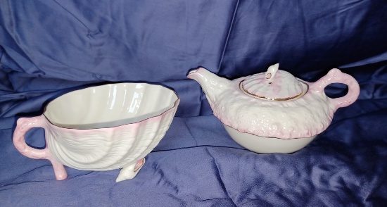 2 Pieces of Beleek Ireland Porcelain