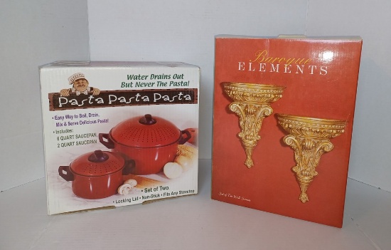 Lot of Kitchen Items