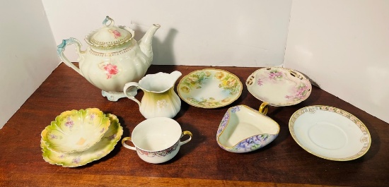 Lot of Porcelain Items