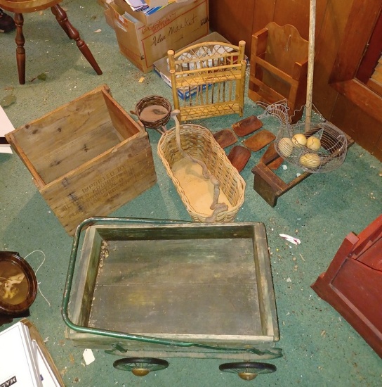 Lot of Miscellaneous Vintage Wooden Item