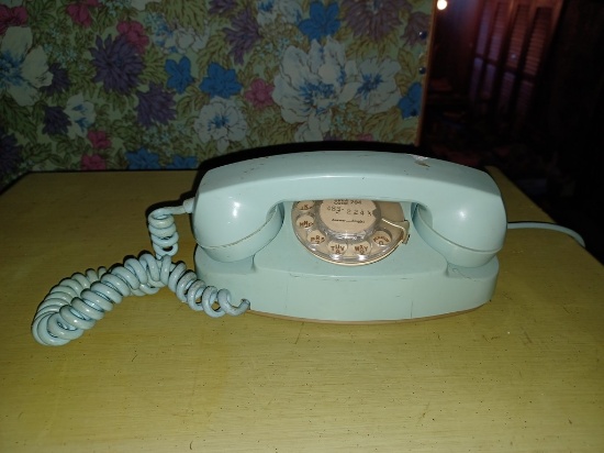 Green Princess Dial Phone