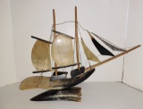 Horn Sail Boat Model