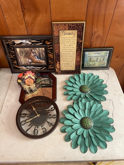 Decorative Lot