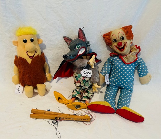 Lot of 3 Soft Sculpted Toys