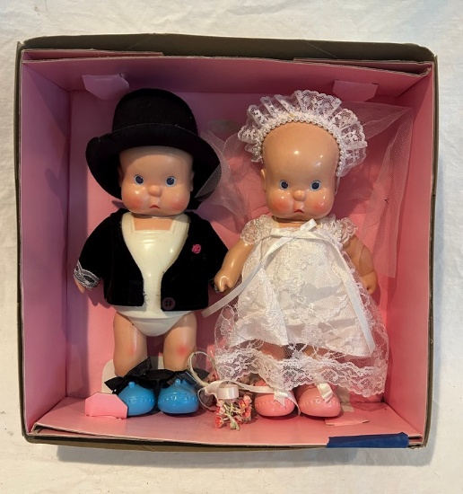 Horsman Limited Edition EHEbeeSHEbee Bride and Groom