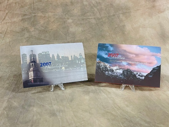 2007 Philadelphia & Denver Mint US Uncirculated Coin Sets