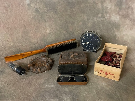 Vintage Household Lot