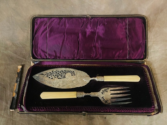 Antique Ornate Silverplate Serving Set In Box