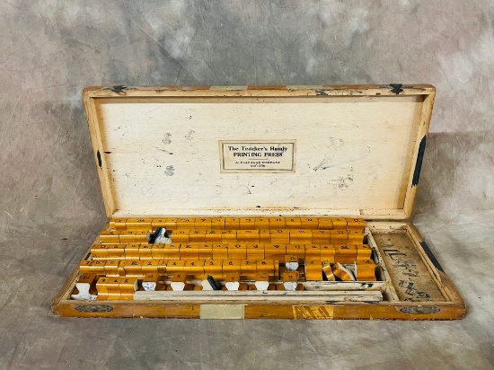 Antique Teachers Handy Printing Press In Wood Box