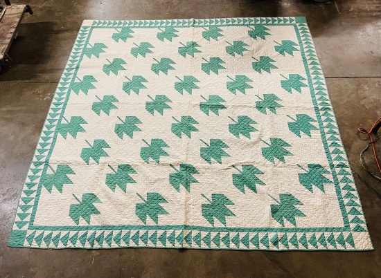 Green & White Antique Hand Quilted Maple Leaf Pattern Quilt