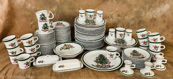 Large Set Of Christmas Yamaka Stoneware Japan