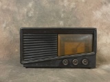 Philco Model 50-925 Dark Brown Plastic Tabletop Radio