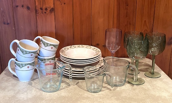 Dishes & Glassware Lot