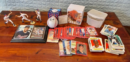 Vintage Baseball Card Lot and Dave Justice Photo