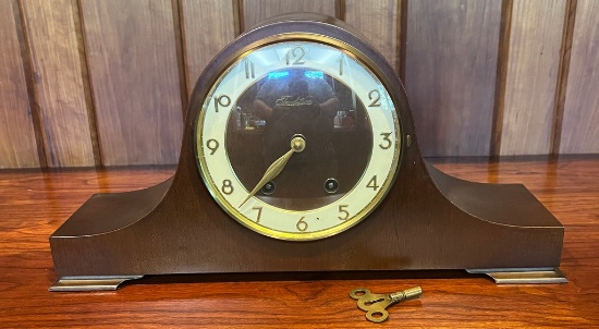 Antique Traditions Mantle Clock