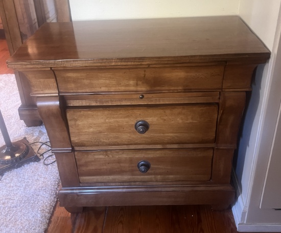 Kincaid 2 Drawer Side Table
