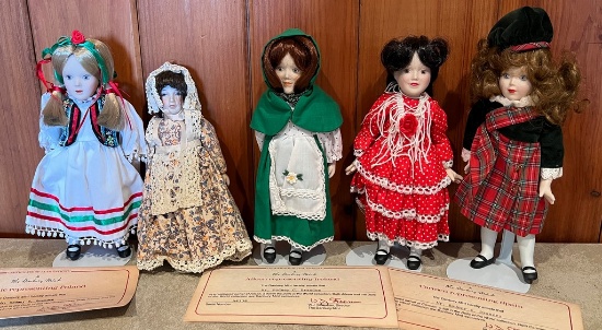 Lot Of 5 Danbury Mint Porcelain Dolls