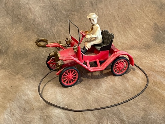 Vintage Revell Cable-Pull/Jumping Model T Car
