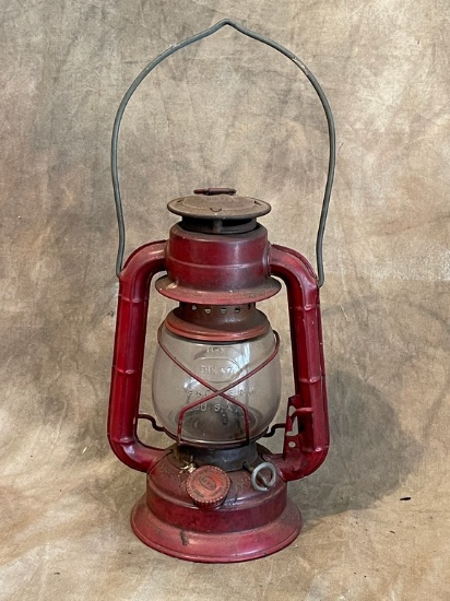 Vintage Red Painted Dietz Comet Small Lantern