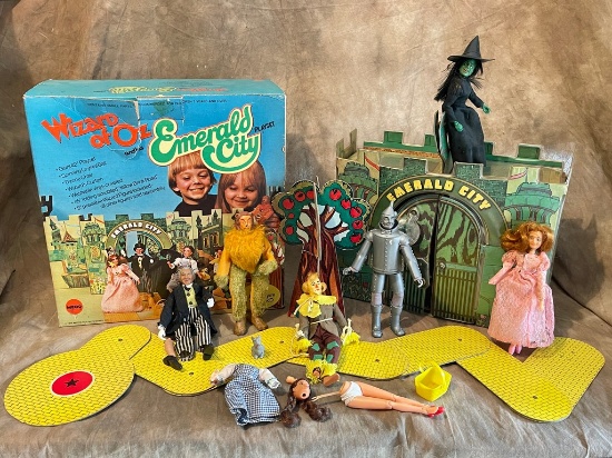 1974 Wizard Of Oz Playset with Figures And Box