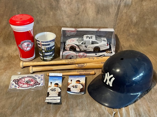 New York Yankees Collectibles Lot