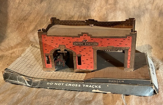 Antique Union Station Cardboard Train Building & Platform