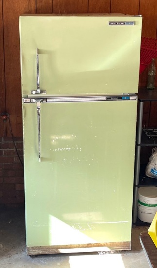 General Electric Avocado Green Fidge and Freezer