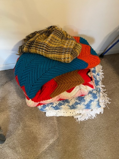 Throws and Afghans