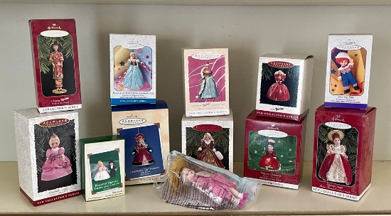 Lot of Hallmark Ornaments