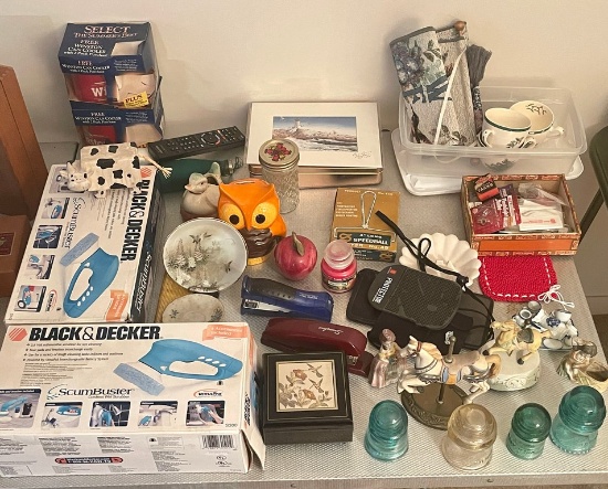 Lot of Household Wares