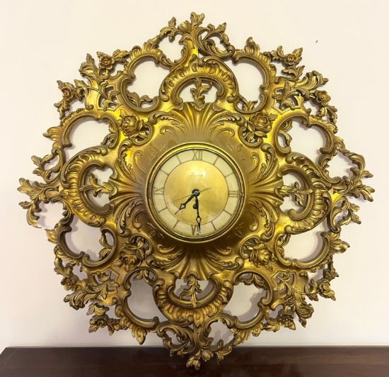 Nice Vintage Syroco Wood Round Wall Clock