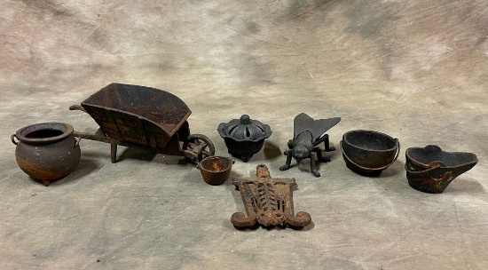 Lot of Small Cast Iron Objects