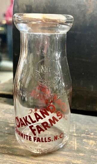 Oakland Farms Granite Falls, NC Half-Pint Milk Bottle