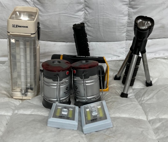 Flashlights & Small Lanterns