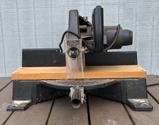 Black and Decker Miter Saw