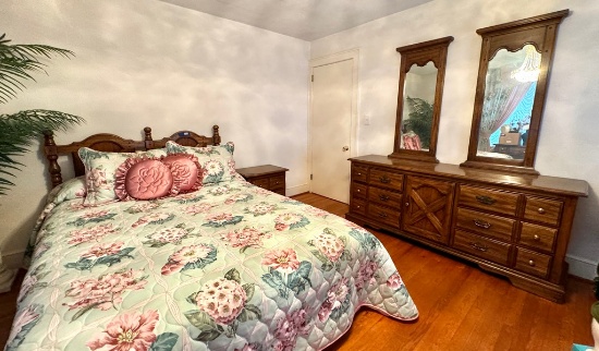 Huntley Collection by Thomasville Bedroom Suite