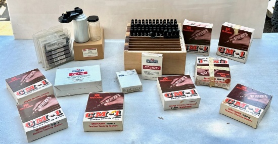 Lot of Furniture Markers