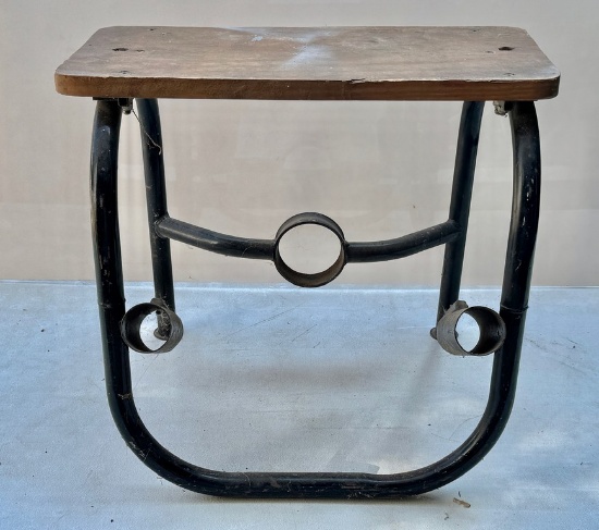 NASCAR Pit Stop Stool for