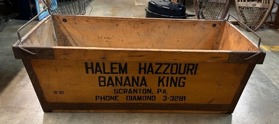 Halen Hazzouri Banana King Wood Storage Box