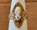 10 K Yellow Gold Open Filigree Cameo Ring