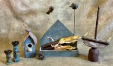 Box Lot of Country Décor and Birdhouses