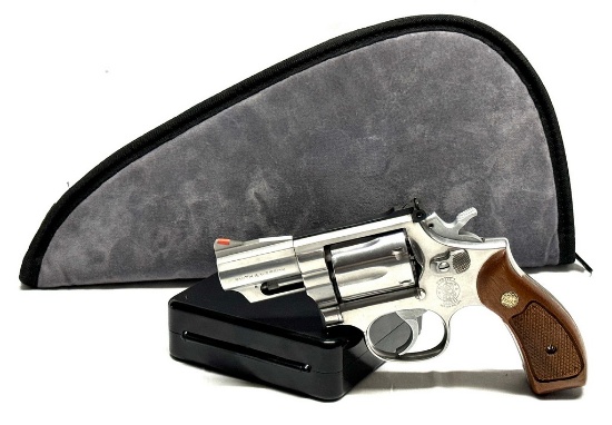 Smith &Wesson Model 66-2 357 Magnum Revolver Pistol