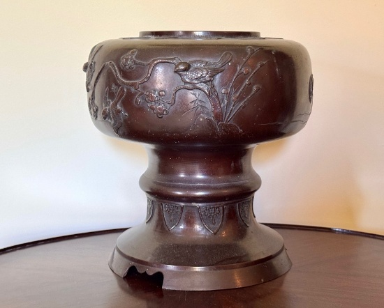 Circa 1900 Meiji Period Japanese Bronze Footed Planter