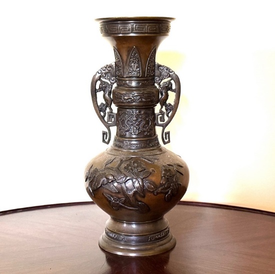 Antique Early 20th Century Japanese Meiji Style Bronze Vase