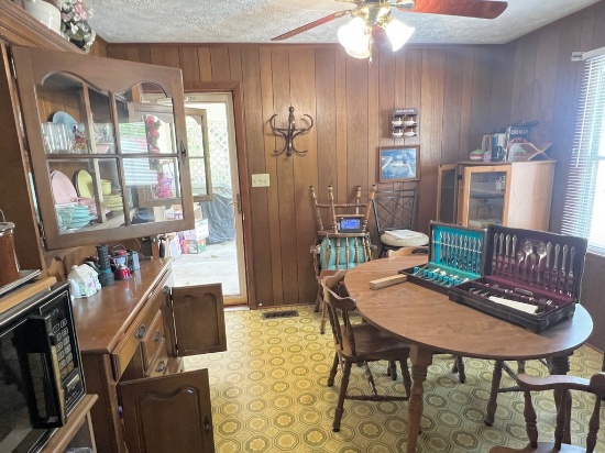 Entire Contents of Home  Treasure Hunt