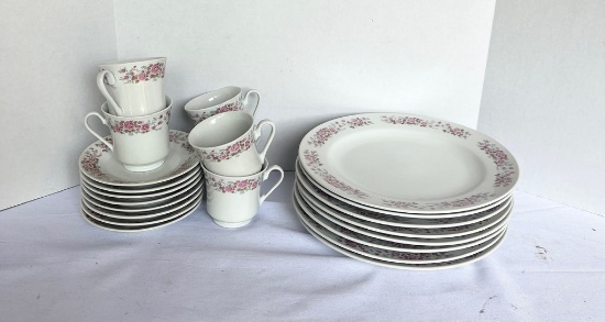 Set of Dinnerware