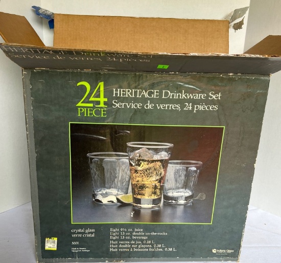 Heritage Glassware Set