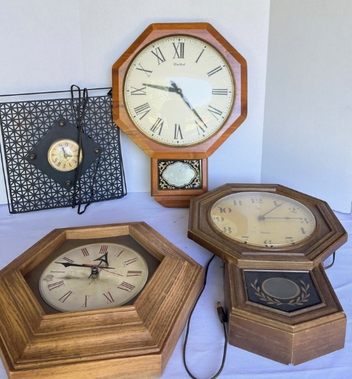 Wall Clock Lot