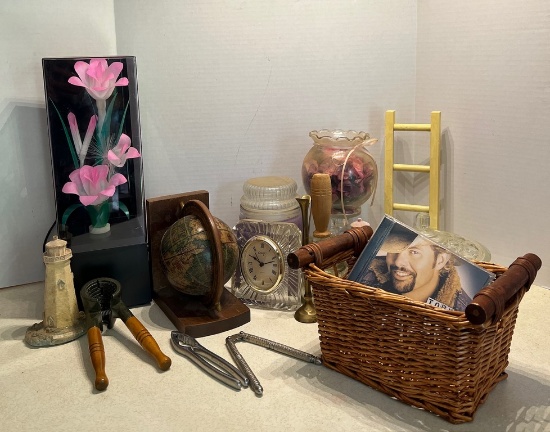 Assorted Decorative Items