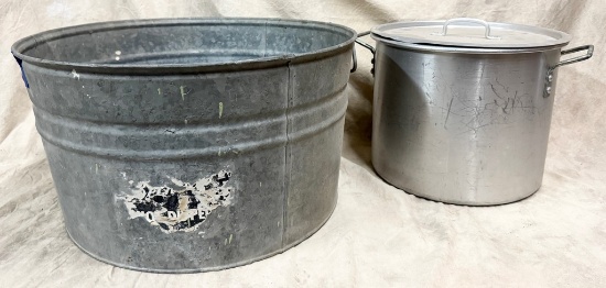 Galvanized Washtub And Aluminum Stew Pot